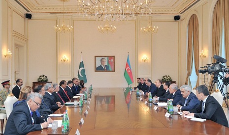 Presidents of Azerbaijan and Pakistan held a meeting in an expanded format